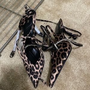NWT ZARA LEOPARD HEELS